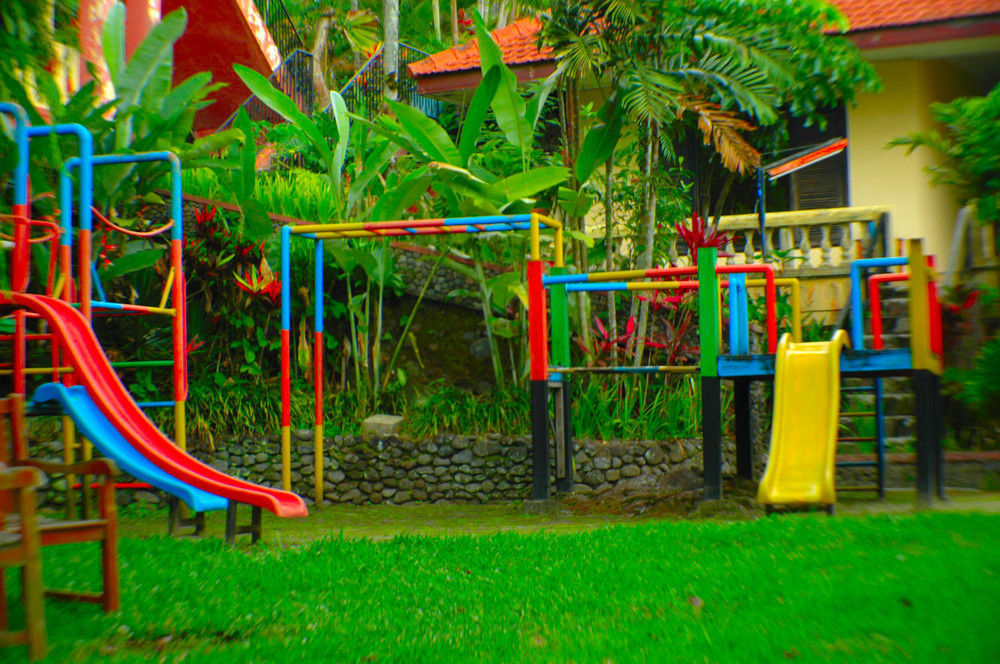 Foresta Inn Family Resort Prigen Eksteriør bilde